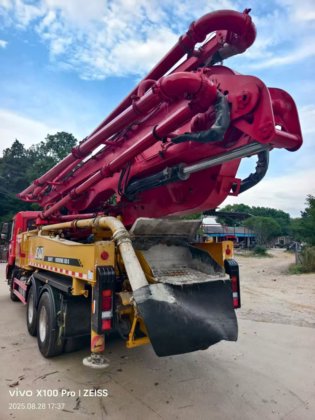 2021款三一43米混凝土泵车