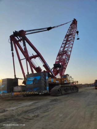 2011 Sany 300トンクローラクレーン