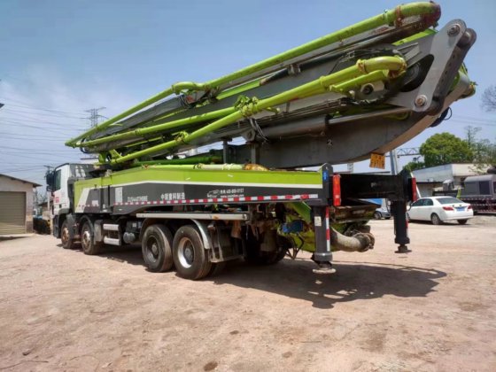 2018 中联重科 56 米泵车