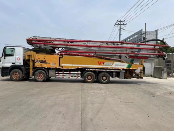 2019年徐工奔驰62米泵车