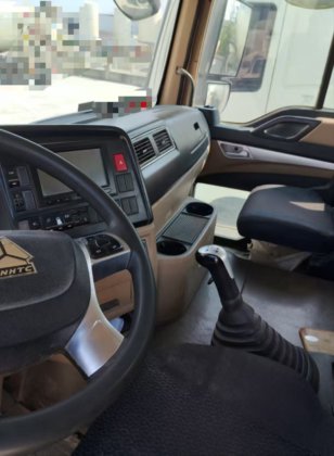 2021款徐工12吨混凝土搅拌车