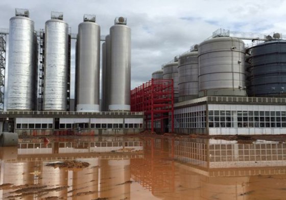 发酵罐和清酒罐