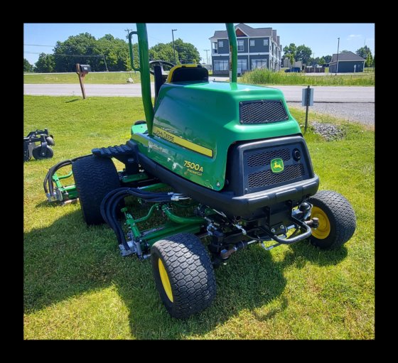 John Deere 7500A