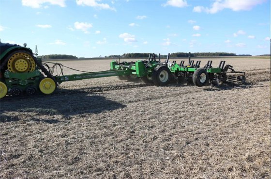 2024 Unverferth 700 Implement Caddy