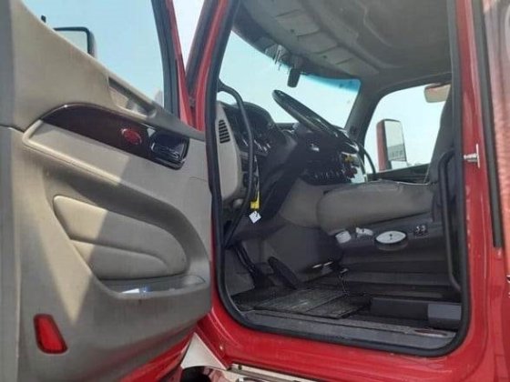 2019 Peterbilt 579