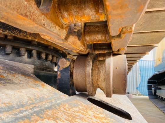 2017 Caterpillar 330 FLN