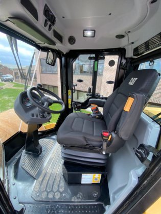 2022 Caterpillar CS10GC