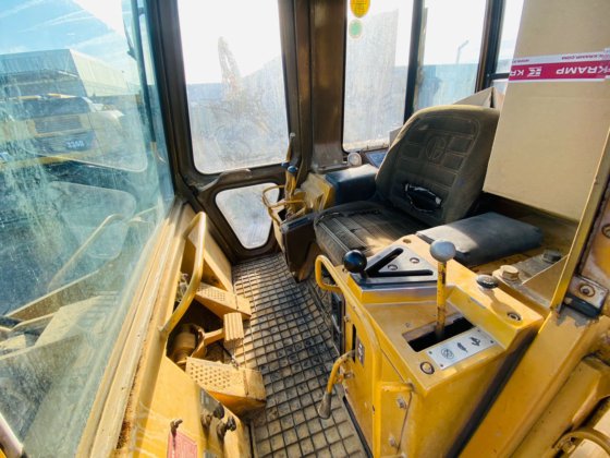 1982 Caterpillar 943