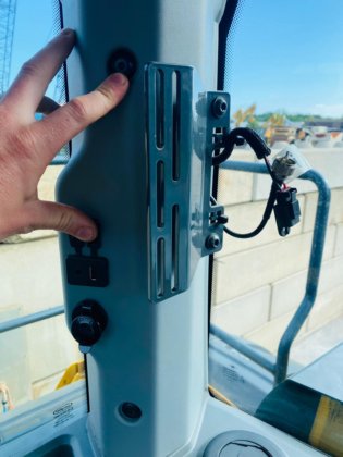 2023 John Deere 824p