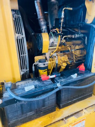 2002 Caterpillar 953c lgp