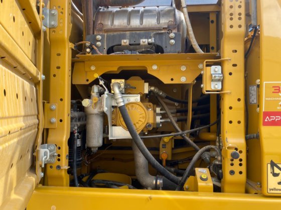 2021 Caterpillar 330-07c