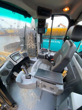 2021 Caterpillar 980