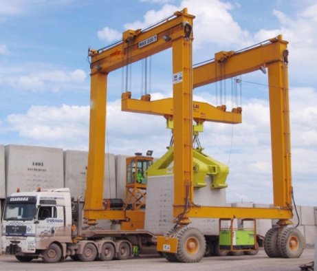 高品質ストラドルキャリア40トン/60トンゴムタイヤクレーン