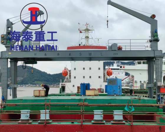 高性能の持ち上げ装置販売のための 2/3/4/20/25 トンの電気海洋クレーン