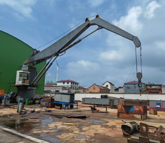 高性能の持ち上がる装置構造のための 2/3/4 トンの海洋/デッキ/ボート クレーン