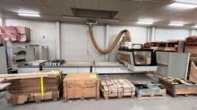 Centro de mecanizado CNC SCM