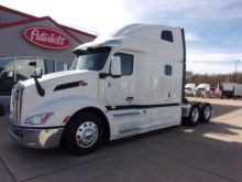 2023 PETERBILT 579