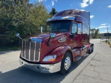 2022 PETERBILT 579