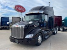 2022 PETERBILT 579