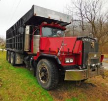 Used Coal Trucks for sale. Mack equipment & more | Machinio