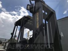 2000 Hyster H210-XL