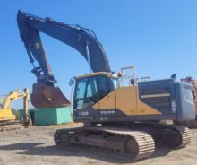 2018 Volvo EC300 excavator