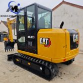 卡特彼勒 5 吨 305.5E2 几乎全新的日本制造挖掘机出售,价格优惠,全橡胶履带