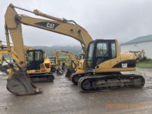 2001 CATERPILLAR 320C U