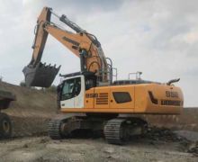 liebherr 956 rc excavator for sale