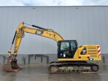 2018 CAT 320