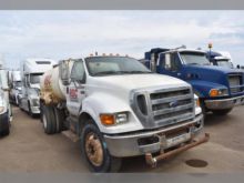 2007 Ford F750 SD