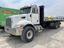 2005 Peterbilt 335