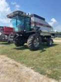1992 R42 Gleaner Combine, 3920