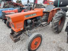 Kubota L225 Tractor, 1137 hours,