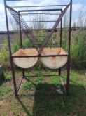 Hay feeder