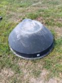 Round grain hopper