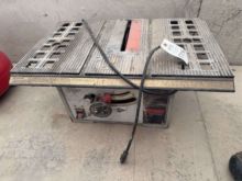 Small table saw