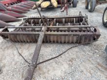 Pull type 9ft roller