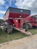 Brent 974 Lightfoot grain cart,