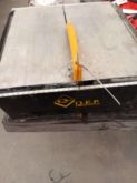 7" wet tile saw