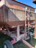 M&W 300 Bushel Gravity Wagon