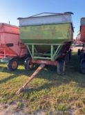 Parker 300 Bushel Gravity Wagon