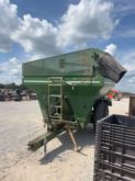 E-Z Trail 475 Grain Cart
