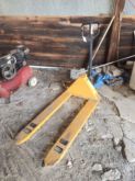 Pallet jack