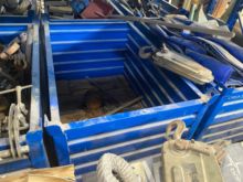 作業装置付きアイアンボックス