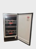 FMR6 Refrigerated Vending Machine SODA