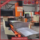 エストップ CNC 機械工具 垂直 CNC