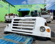 2005 STERLING LT7500 CAPÓS