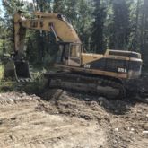 CAT 375L Excavator