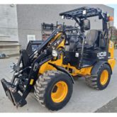 2021 JCB 403 AGRI PLUS